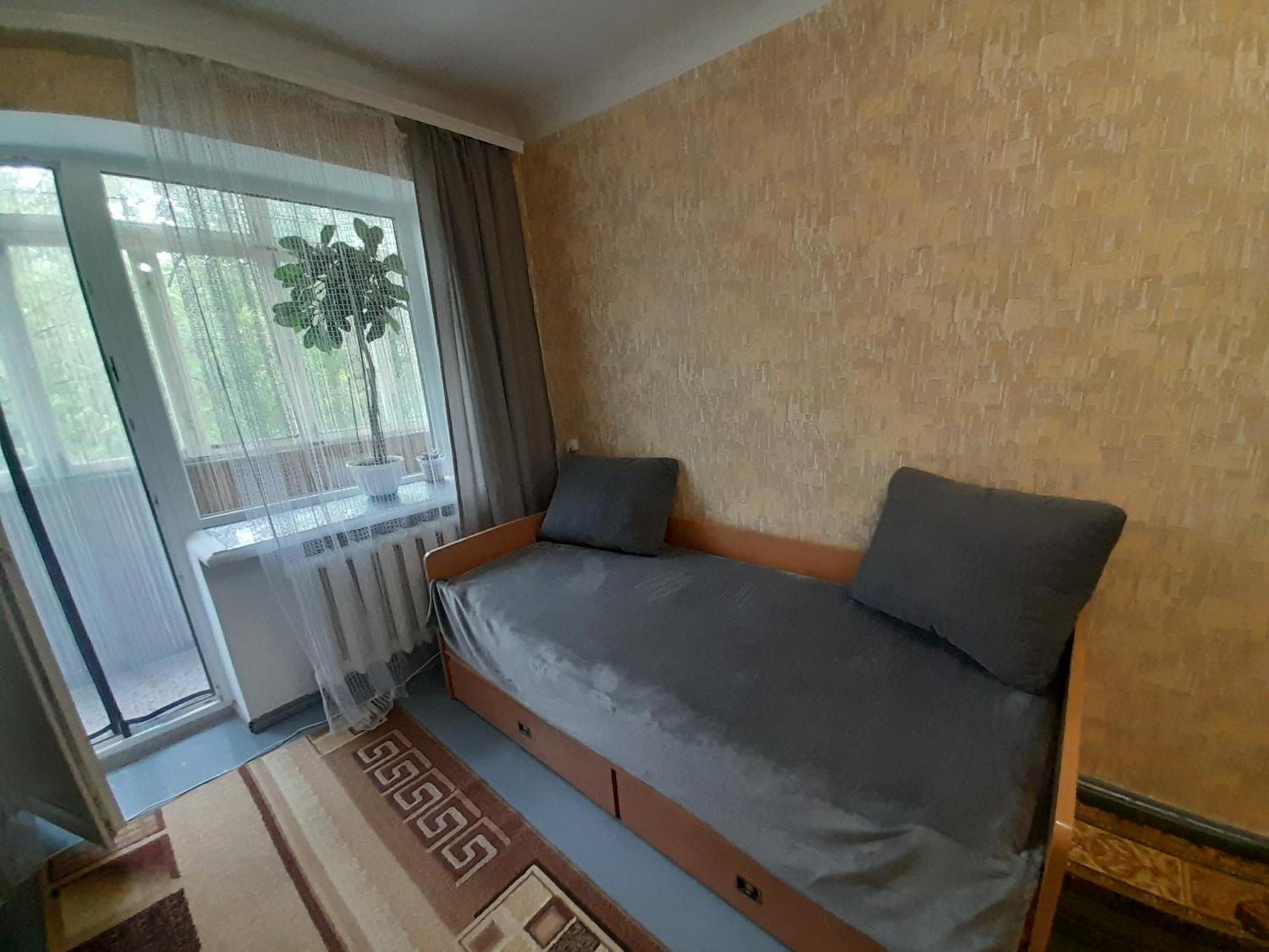 Квартира Біля Парку На Княгині Ольги 13 Appartement Rivne Buitenkant foto