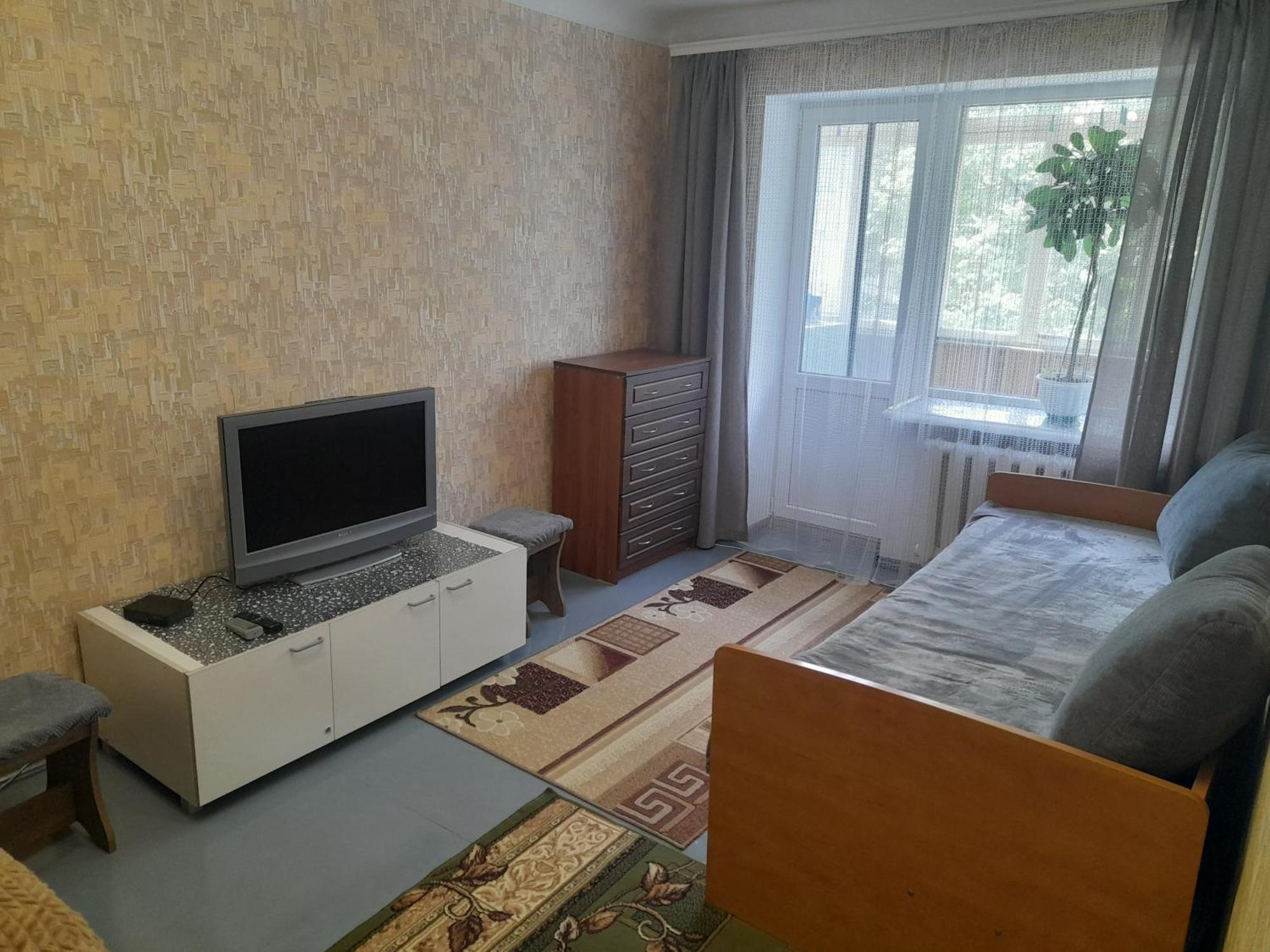 Квартира Біля Парку На Княгині Ольги 13 Rivne Buitenkant foto