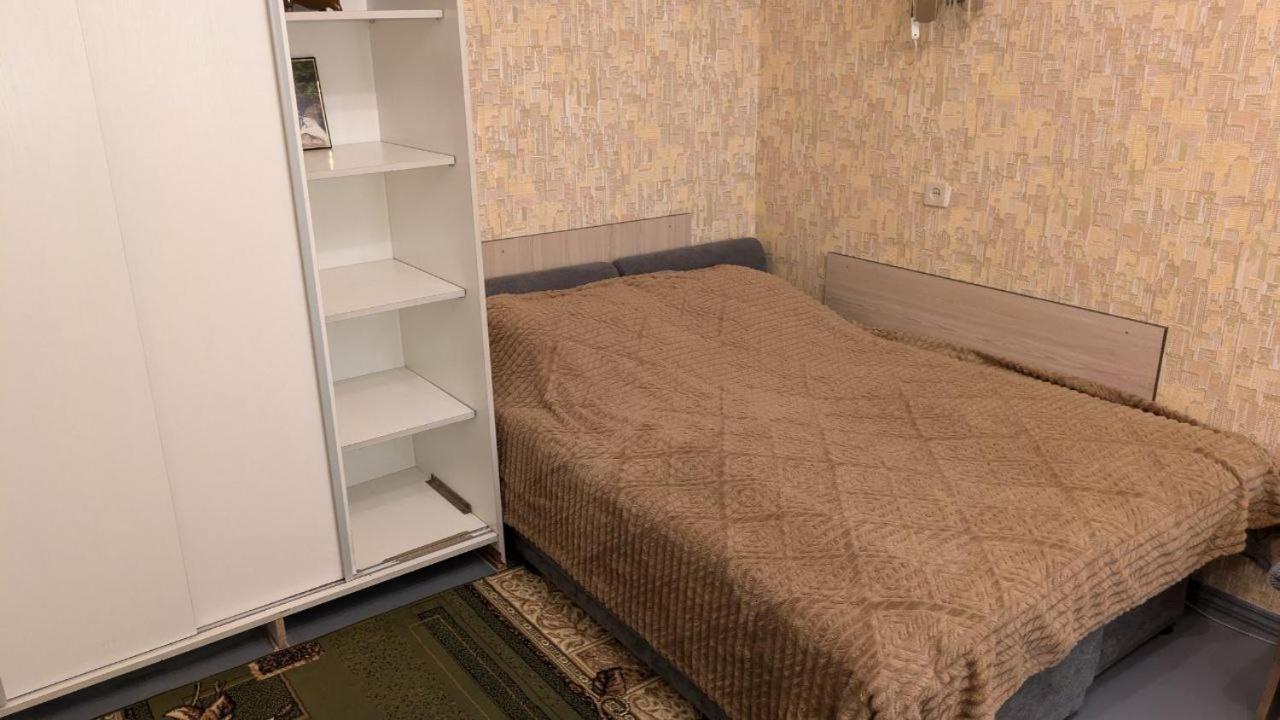 Квартира Біля Парку На Княгині Ольги 13 Appartement Rivne Buitenkant foto