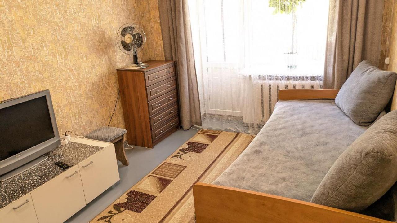 Квартира Біля Парку На Княгині Ольги 13 Rivne Buitenkant foto